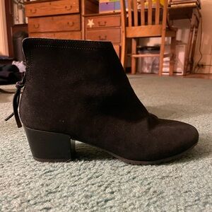 Kenneth Cole Reaction Black Ankle Boots